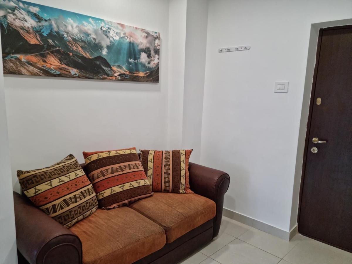 דירות בוקרשט Timpuri Noi Studio מראה חיצוני תמונה